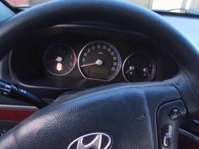 Черный Хендай Санта Фе, объемом двигателя 2.2 л и пробегом 3 тыс. км за 11000 $, фото 8 на Automoto.ua