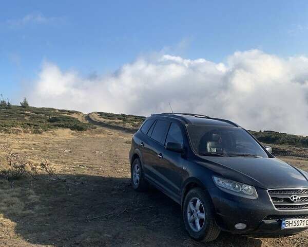 Черный Хендай Санта Фе, объемом двигателя 2.19 л и пробегом 220 тыс. км за 10000 $, фото 12 на Automoto.ua