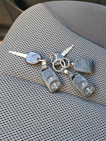 Черный Хендай Санта Фе, объемом двигателя 2.2 л и пробегом 270 тыс. км за 5200 $, фото 10 на Automoto.ua