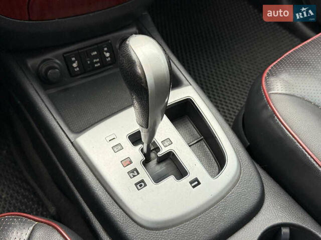 Черный Хендай Санта Фе, объемом двигателя 2.2 л и пробегом 159 тыс. км за 11300 $, фото 51 на Automoto.ua