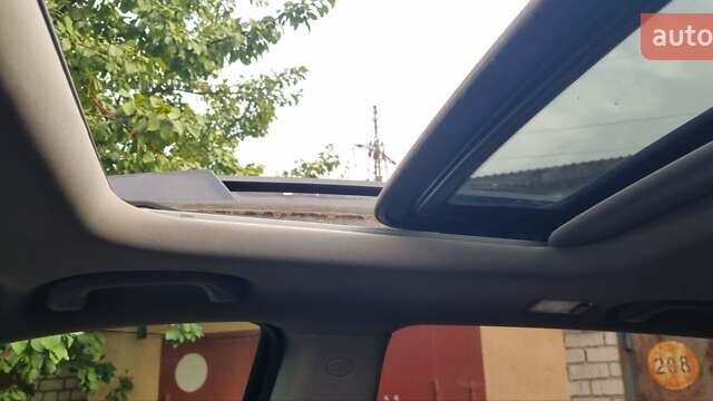 Черный Хендай Санта Фе, объемом двигателя 2.66 л и пробегом 141 тыс. км за 10600 $, фото 14 на Automoto.ua