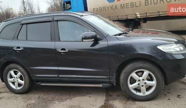 Чорний Хендай Санта Фе, об'ємом двигуна 2.2 л та пробігом 250 тис. км за 11300 $, фото 2 на Automoto.ua