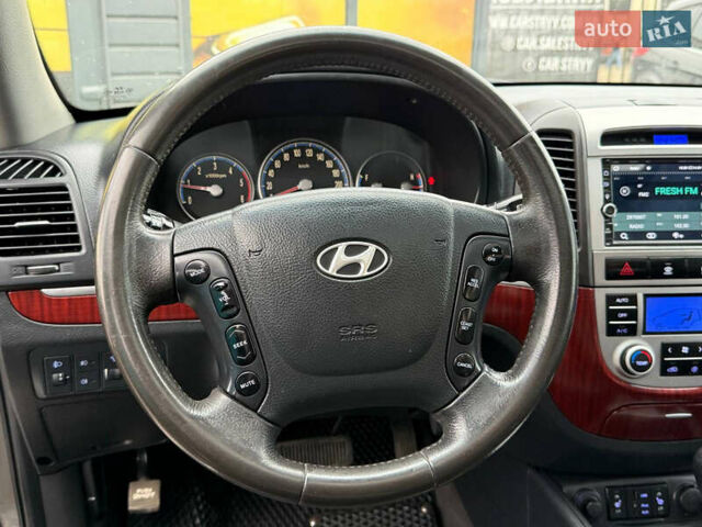 Черный Хендай Санта Фе, объемом двигателя 2.2 л и пробегом 159 тыс. км за 11300 $, фото 44 на Automoto.ua