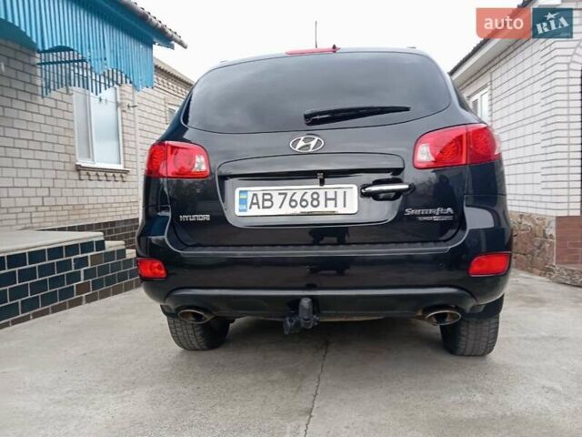 Черный Хендай Санта Фе, объемом двигателя 2.19 л и пробегом 263 тыс. км за 11200 $, фото 1 на Automoto.ua