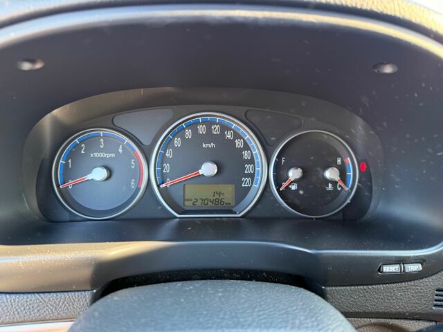 Черный Хендай Санта Фе, объемом двигателя 2.2 л и пробегом 270 тыс. км за 10500 $, фото 10 на Automoto.ua