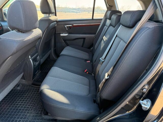 Черный Хендай Санта Фе, объемом двигателя 2.2 л и пробегом 270 тыс. км за 10500 $, фото 15 на Automoto.ua