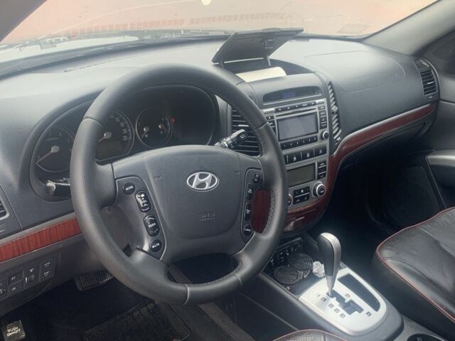 Черный Хендай Санта Фе, объемом двигателя 2.2 л и пробегом 236 тыс. км за 8900 $, фото 7 на Automoto.ua