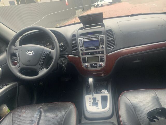 Черный Хендай Санта Фе, объемом двигателя 2.2 л и пробегом 236 тыс. км за 8900 $, фото 10 на Automoto.ua