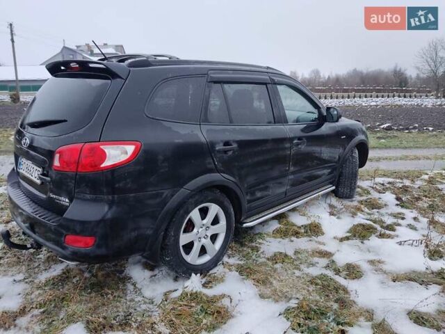 Черный Хендай Санта Фе, объемом двигателя 2.19 л и пробегом 198 тыс. км за 10900 $, фото 3 на Automoto.ua