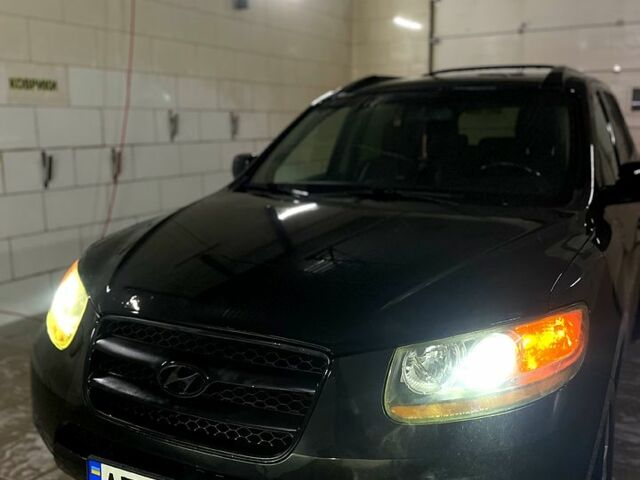 Черный Хендай Санта Фе, объемом двигателя 3.3 л и пробегом 230 тыс. км за 6499 $, фото 4 на Automoto.ua