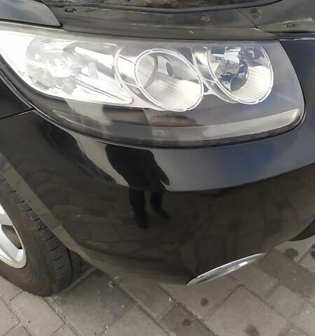 Черный Хендай Санта Фе, объемом двигателя 2.19 л и пробегом 208 тыс. км за 9200 $, фото 8 на Automoto.ua