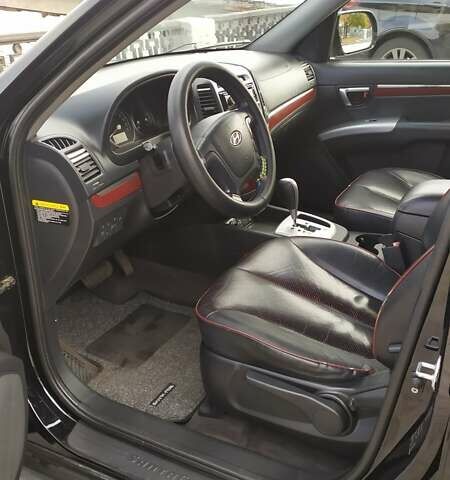 Черный Хендай Санта Фе, объемом двигателя 2.19 л и пробегом 208 тыс. км за 9200 $, фото 19 на Automoto.ua