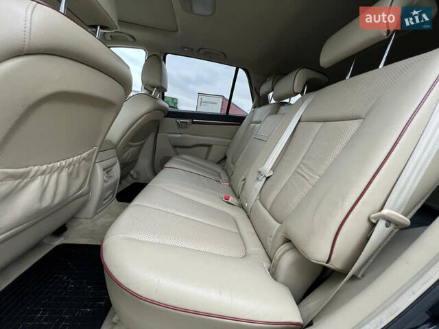 Черный Хендай Санта Фе, объемом двигателя 2.2 л и пробегом 207 тыс. км за 10500 $, фото 60 на Automoto.ua