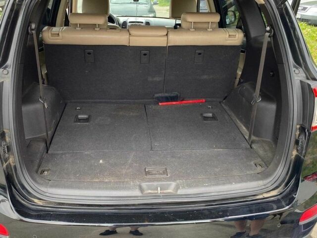 Черный Хендай Санта Фе, объемом двигателя 2.2 л и пробегом 239 тыс. км за 2700 $, фото 6 на Automoto.ua