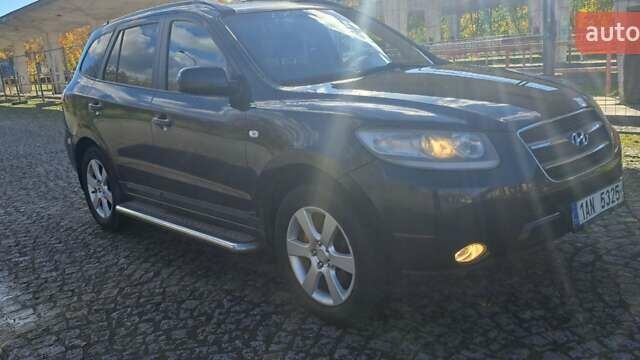 Черный Хендай Санта Фе, объемом двигателя 2.2 л и пробегом 270 тыс. км за 5200 $, фото 4 на Automoto.ua