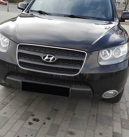 Черный Хендай Санта Фе, объемом двигателя 2.19 л и пробегом 208 тыс. км за 9200 $, фото 20 на Automoto.ua