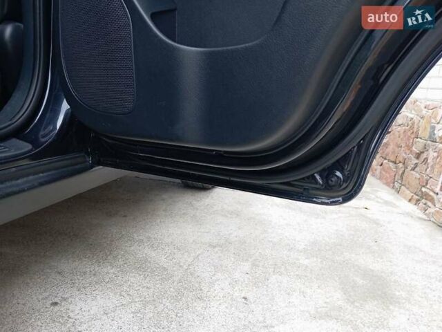 Черный Хендай Санта Фе, объемом двигателя 2.19 л и пробегом 263 тыс. км за 11200 $, фото 17 на Automoto.ua
