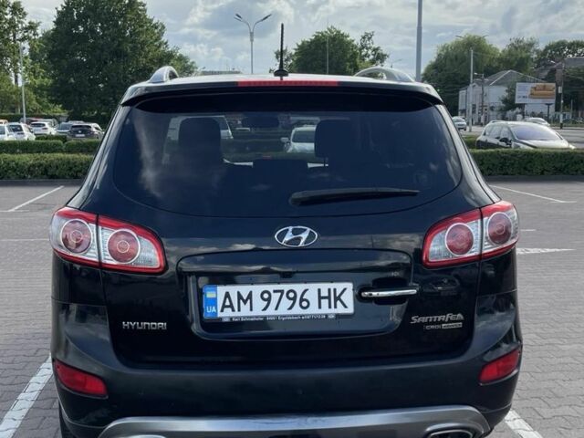Черный Хендай Санта Фе, объемом двигателя 2.2 л и пробегом 250 тыс. км за 12000 $, фото 5 на Automoto.ua