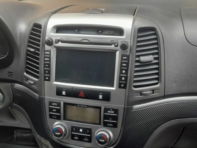 Чорний Хендай Санта Фе, об'ємом двигуна 2.2 л та пробігом 304 тис. км за 13000 $, фото 4 на Automoto.ua