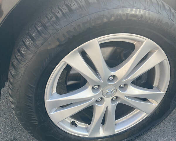 Черный Хендай Санта Фе, объемом двигателя 2.2 л и пробегом 230 тыс. км за 12350 $, фото 21 на Automoto.ua