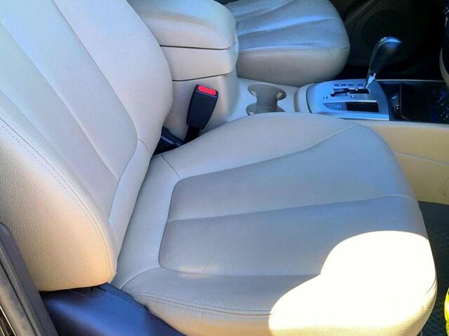 Черный Хендай Санта Фе, объемом двигателя 2.2 л и пробегом 188 тыс. км за 13100 $, фото 11 на Automoto.ua