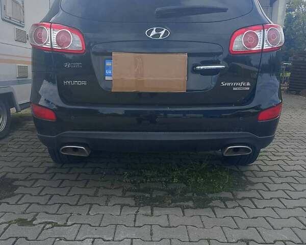 Черный Хендай Санта Фе, объемом двигателя 2 л и пробегом 230 тыс. км за 11200 $, фото 5 на Automoto.ua