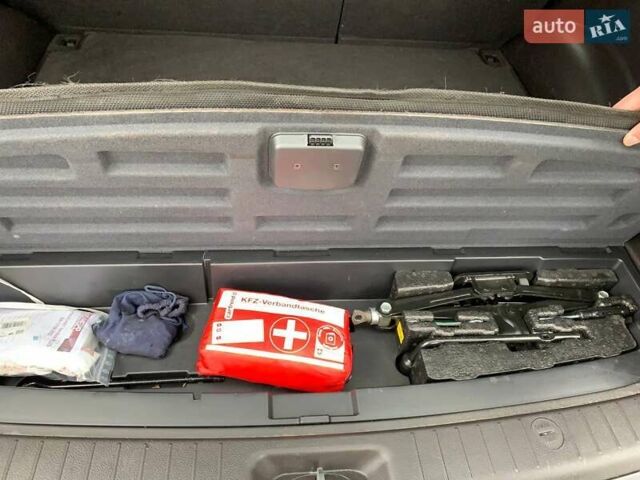 Черный Хендай Санта Фе, объемом двигателя 2.2 л и пробегом 232 тыс. км за 13100 $, фото 26 на Automoto.ua