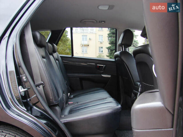 Чорний Хендай Санта Фе, об'ємом двигуна 2.2 л та пробігом 232 тис. км за 13100 $, фото 23 на Automoto.ua