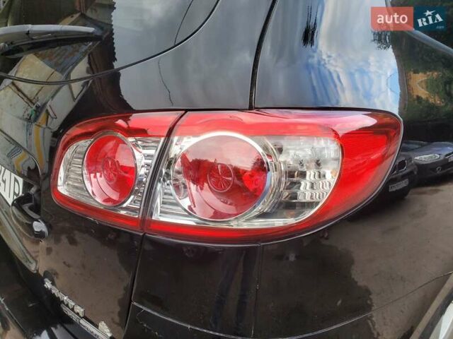 Черный Хендай Санта Фе, объемом двигателя 2.2 л и пробегом 203 тыс. км за 11800 $, фото 34 на Automoto.ua