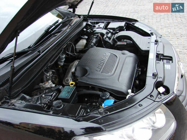 Чорний Хендай Санта Фе, об'ємом двигуна 2.2 л та пробігом 232 тис. км за 13100 $, фото 33 на Automoto.ua