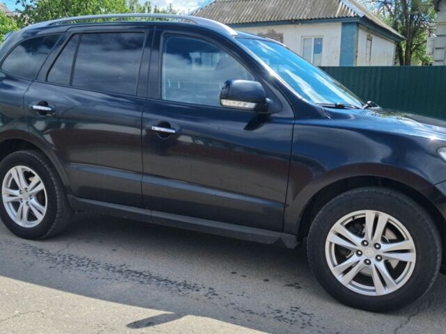 Чорний Хендай Санта Фе, об'ємом двигуна 2.2 л та пробігом 304 тис. км за 13000 $, фото 2 на Automoto.ua