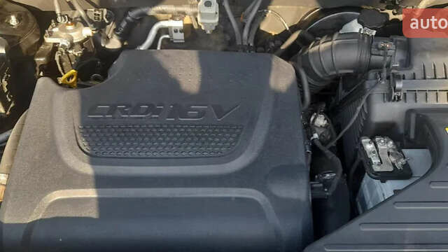 Чорний Хендай Санта Фе, об'ємом двигуна 2.2 л та пробігом 320 тис. км за 13000 $, фото 3 на Automoto.ua