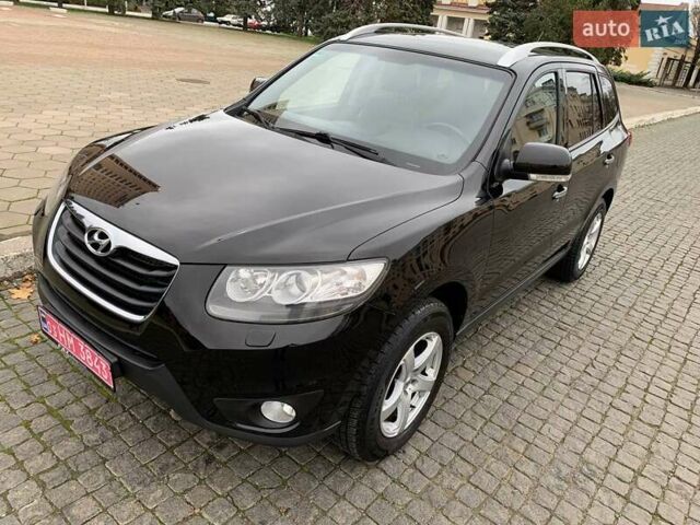 Черный Хендай Санта Фе, объемом двигателя 2.2 л и пробегом 232 тыс. км за 13100 $, фото 3 на Automoto.ua