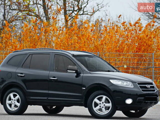Черный Хендай Санта Фе, объемом двигателя 2.2 л и пробегом 112 тыс. км за 12300 $, фото 3 на Automoto.ua