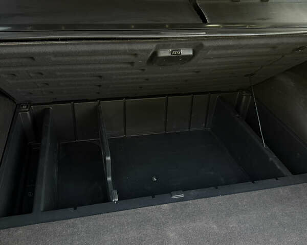 Черный Хендай Санта Фе, объемом двигателя 2.2 л и пробегом 257 тыс. км за 12300 $, фото 22 на Automoto.ua