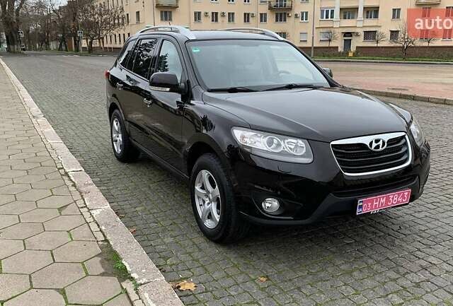 Черный Хендай Санта Фе, объемом двигателя 2.2 л и пробегом 232 тыс. км за 13100 $, фото 2 на Automoto.ua