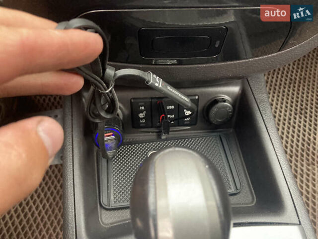 Черный Хендай Санта Фе, объемом двигателя 2.2 л и пробегом 230 тыс. км за 12350 $, фото 34 на Automoto.ua