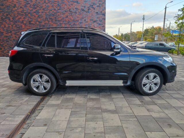 Чорний Хендай Санта Фе, об'ємом двигуна 0 л та пробігом 131 тис. км за 315 $, фото 3 на Automoto.ua