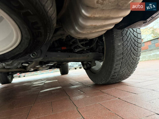 Черный Хендай Санта Фе, объемом двигателя 2.2 л и пробегом 170 тыс. км за 13900 $, фото 47 на Automoto.ua