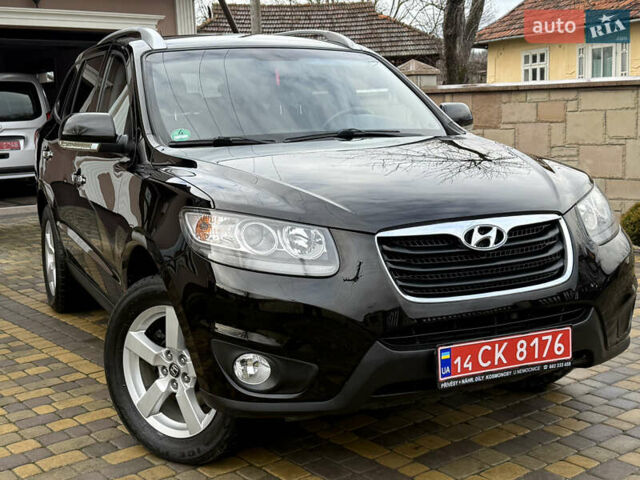 Черный Хендай Санта Фе, объемом двигателя 2.2 л и пробегом 209 тыс. км за 11250 $, фото 42 на Automoto.ua