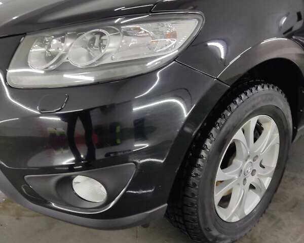 Черный Хендай Санта Фе, объемом двигателя 2.2 л и пробегом 287 тыс. км за 13700 $, фото 6 на Automoto.ua