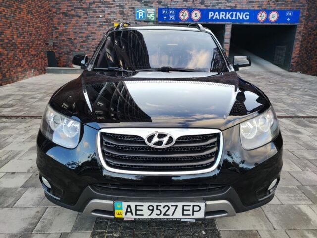 Чорний Хендай Санта Фе, об'ємом двигуна 0 л та пробігом 131 тис. км за 315 $, фото 7 на Automoto.ua