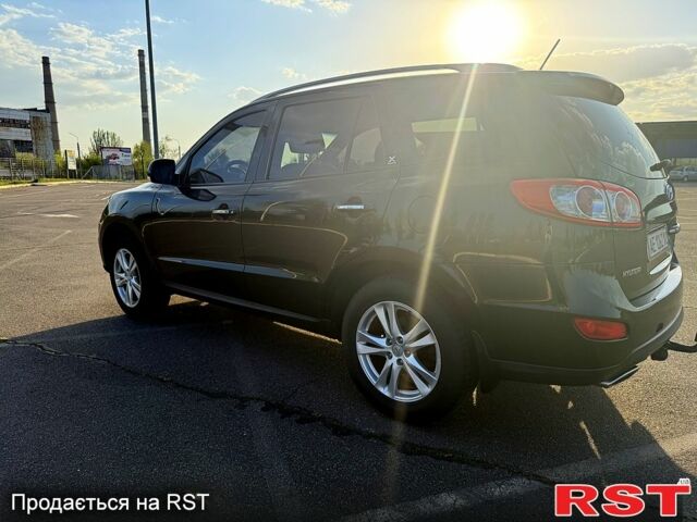 Чорний Хендай Санта Фе, об'ємом двигуна 2.2 л та пробігом 217 тис. км за 12400 $, фото 4 на Automoto.ua