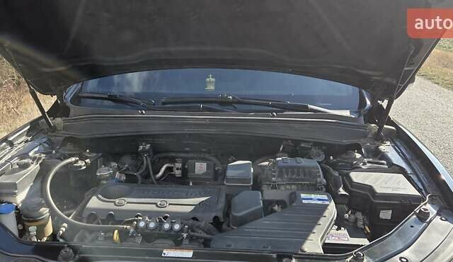 Чорний Хендай Санта Фе, об'ємом двигуна 2.36 л та пробігом 102 тис. км за 15000 $, фото 26 на Automoto.ua