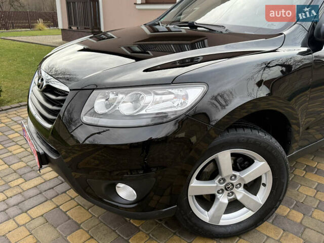 Черный Хендай Санта Фе, объемом двигателя 2.2 л и пробегом 209 тыс. км за 11250 $, фото 29 на Automoto.ua