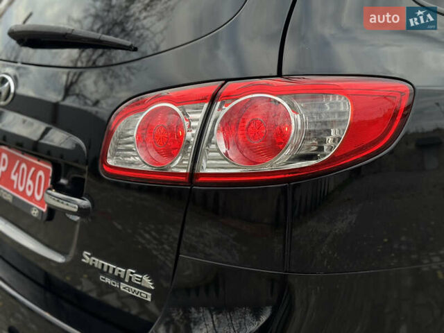 Черный Хендай Санта Фе, объемом двигателя 2.2 л и пробегом 218 тыс. км за 13900 $, фото 19 на Automoto.ua
