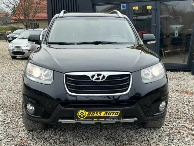 Черный Хендай Санта Фе, объемом двигателя 2.2 л и пробегом 242 тыс. км за 12900 $, фото 2 на Automoto.ua