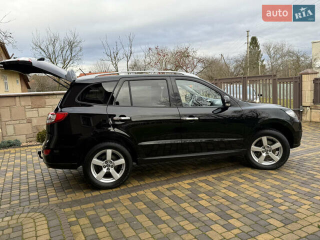 Черный Хендай Санта Фе, объемом двигателя 2.2 л и пробегом 209 тыс. км за 11250 $, фото 31 на Automoto.ua