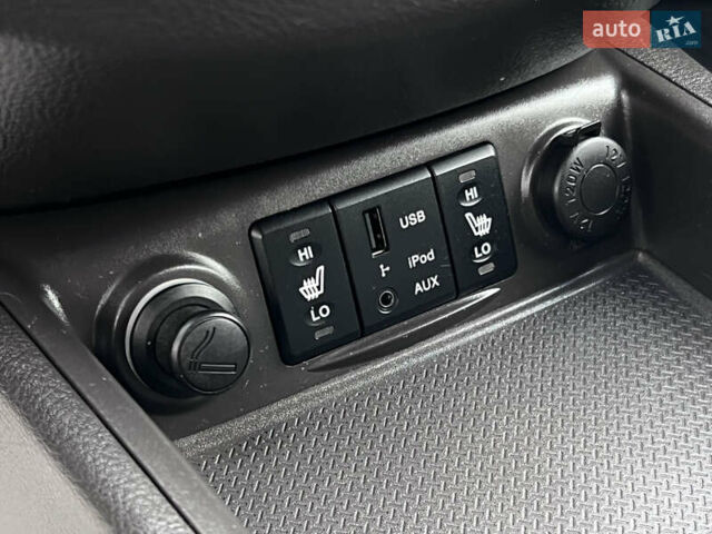 Хендай Санта Фе 2011 в Нововолынск на Automoto.ua Черный Хендай Санта Фе, объемом двигателя 1.97 л и пробегом 214 тыс. км за 13490 $, фото 24 на Automoto.ua