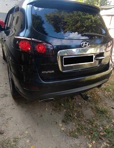 Чорний Хендай Санта Фе, об'ємом двигуна 2 л та пробігом 265 тис. км за 11200 $, фото 4 на Automoto.ua